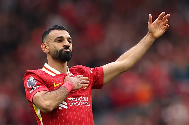 صلاح يكشف: كنت سأنتقل إلى الدوري السعودي لو لم أمدد عقدي مع ليفربول